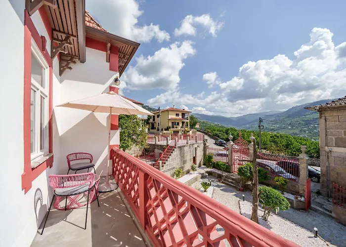 Feel Discovery Aura Douro Valley فيلة *